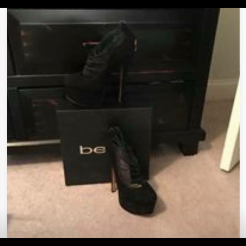 Black suede stilo shoes